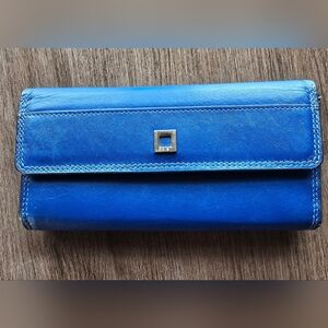 Lodis Vibrant Blue Leather Leather Women's Wallet Checkbook Cover